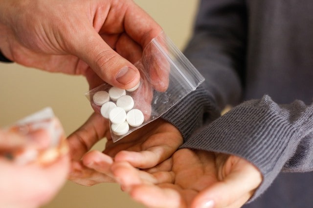 what is Delivery of a Controlled Substance in Georgia what is Delivery of a Controlled Substance in Georgia